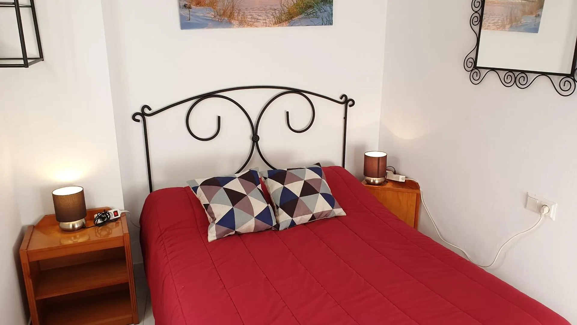 Apartment Mitten In Der Stadt Von Nerja Spain