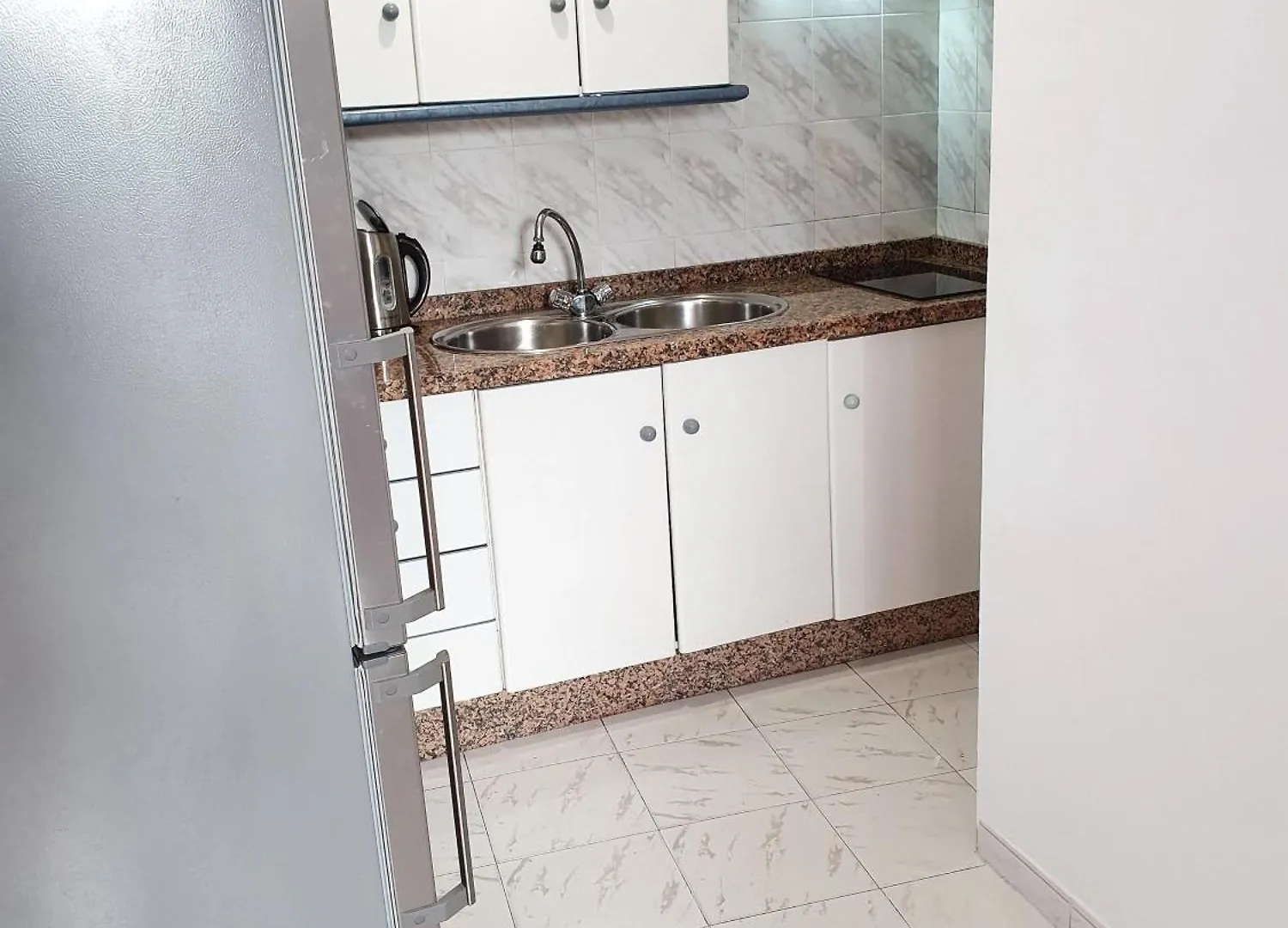 Apartment Mitten In Der Stadt Von Nerja